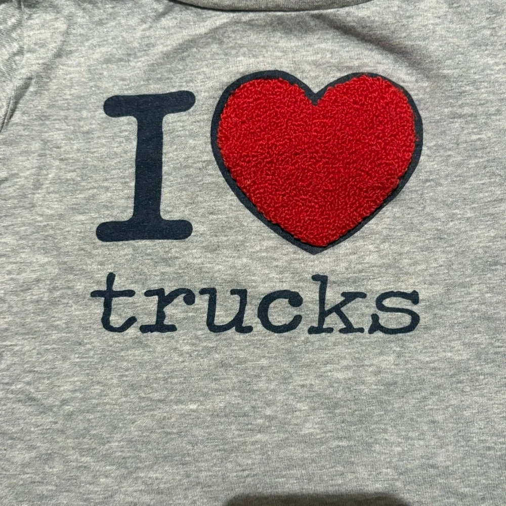 Gymboree‎ “I love Trucks” shirt